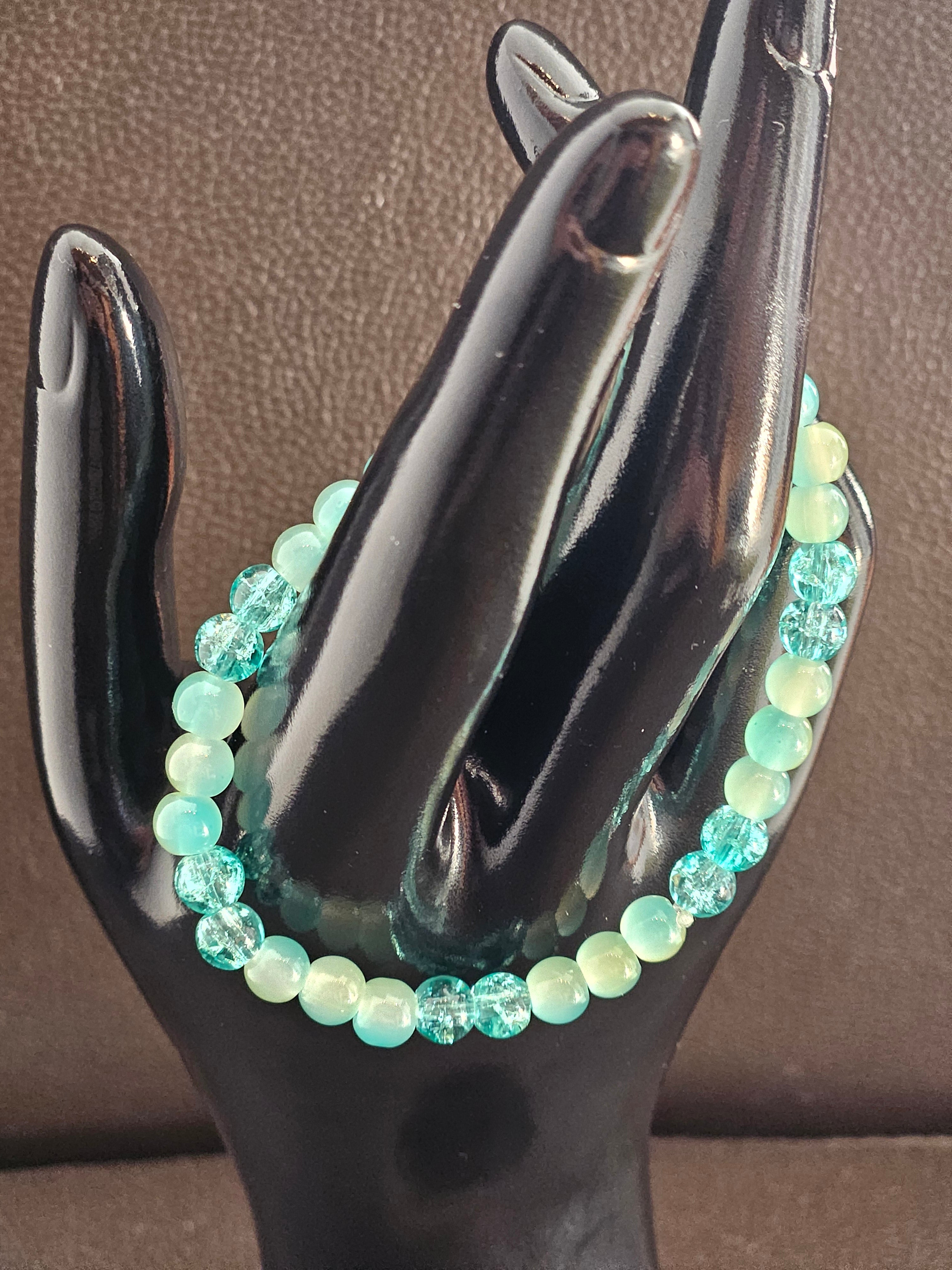 Simple Bracelet shiny blue