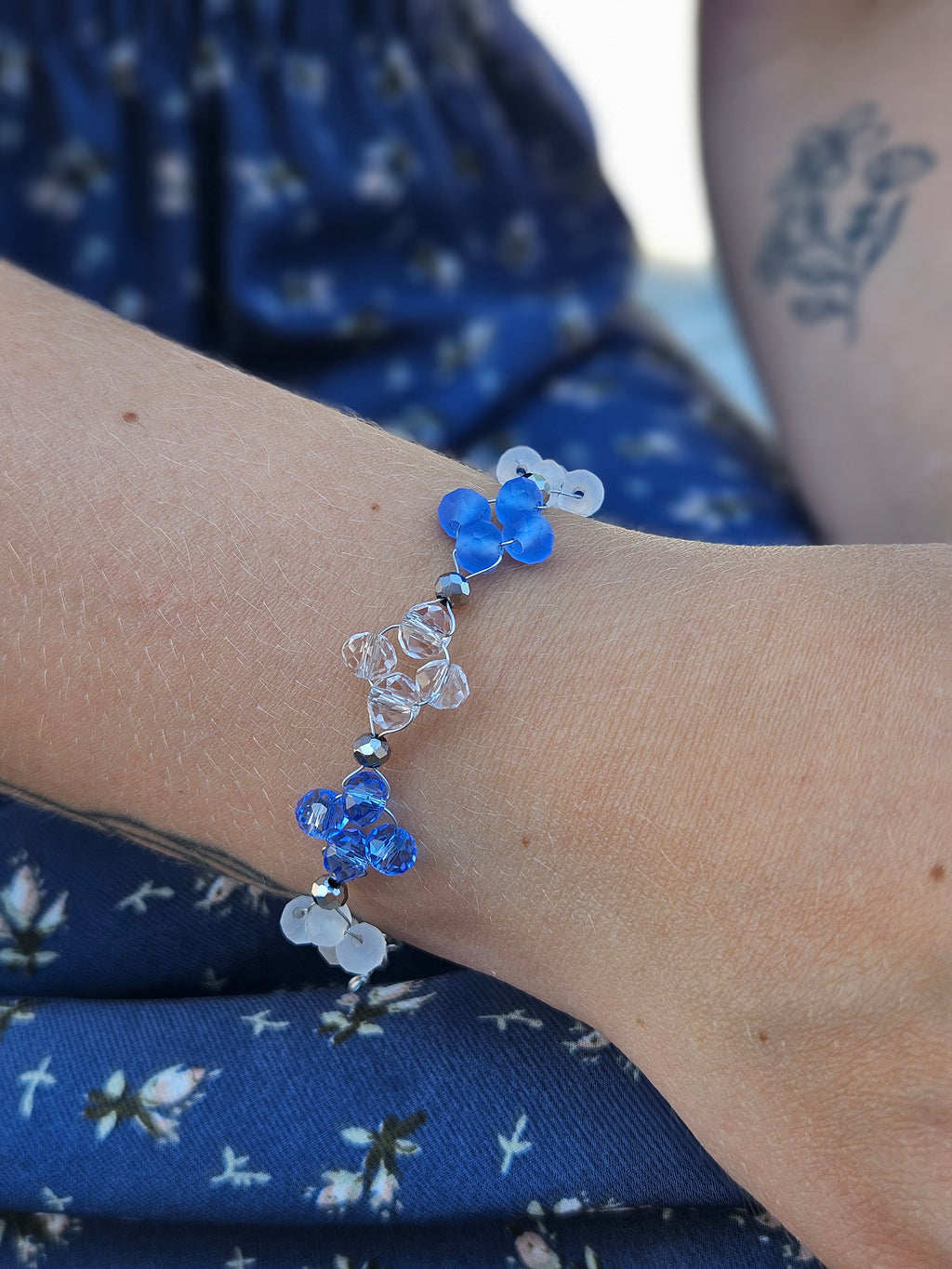 Blue White elegant Bracelet