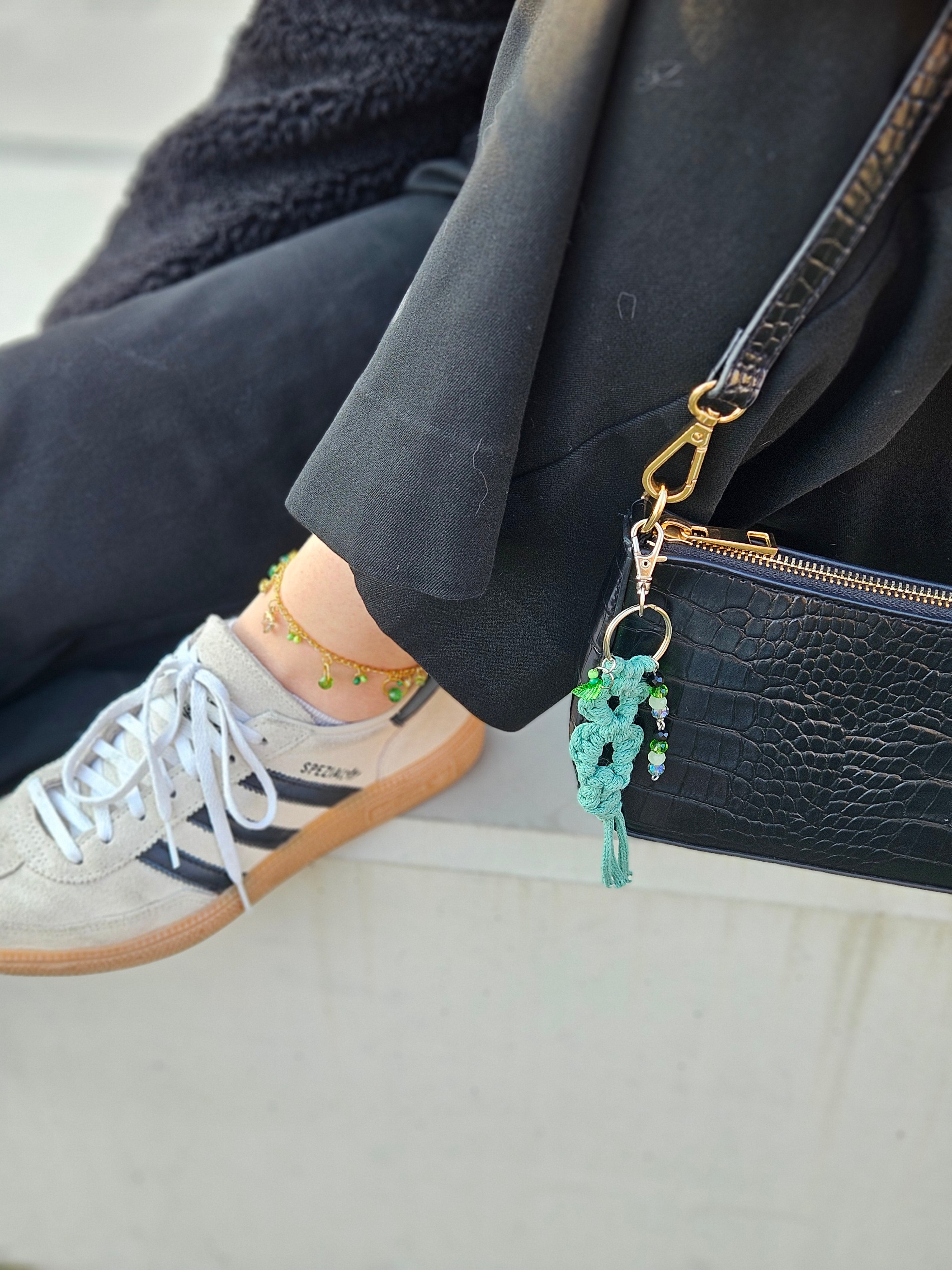 Keychain leaf