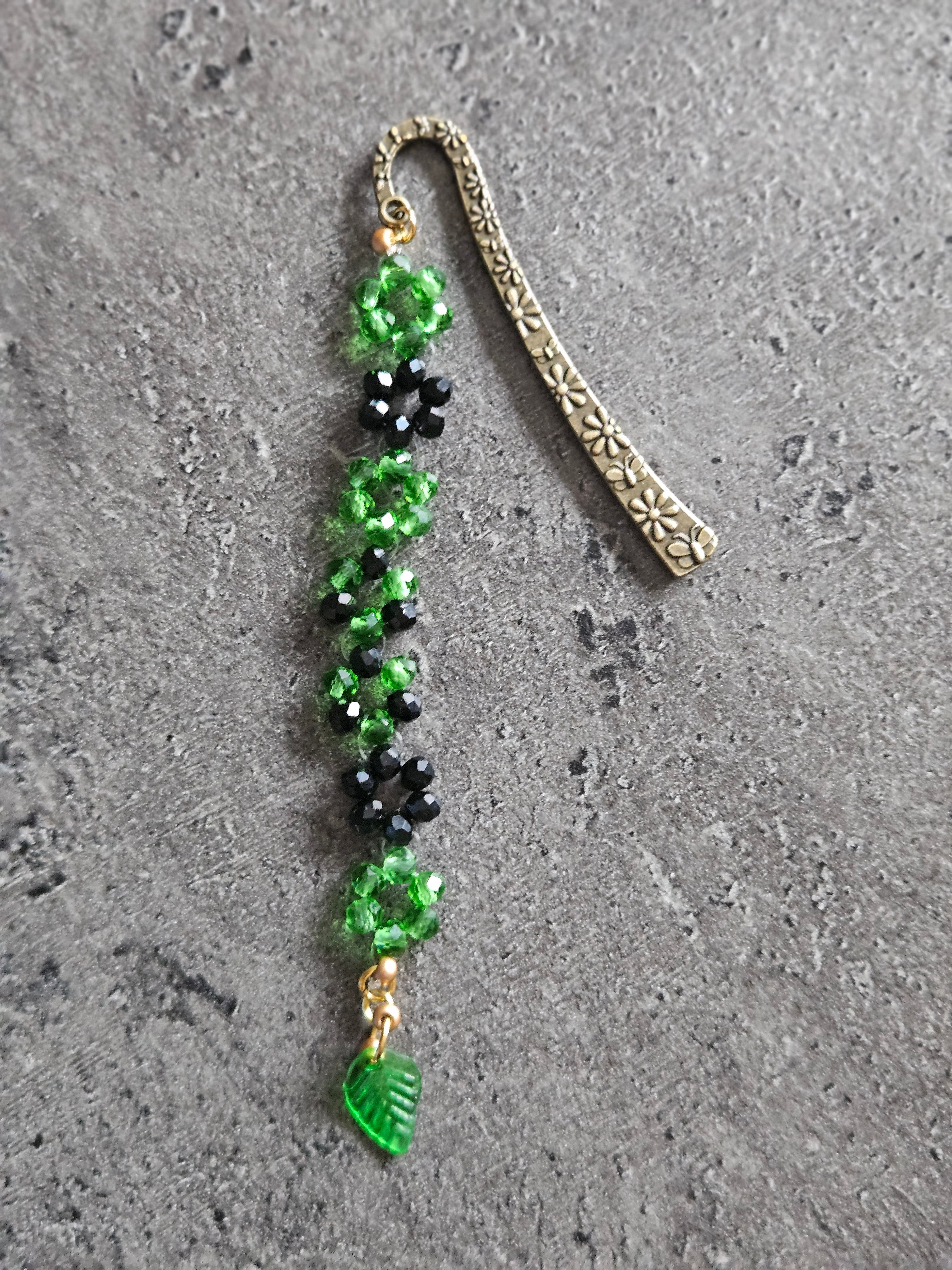 Bloomy Bookmark