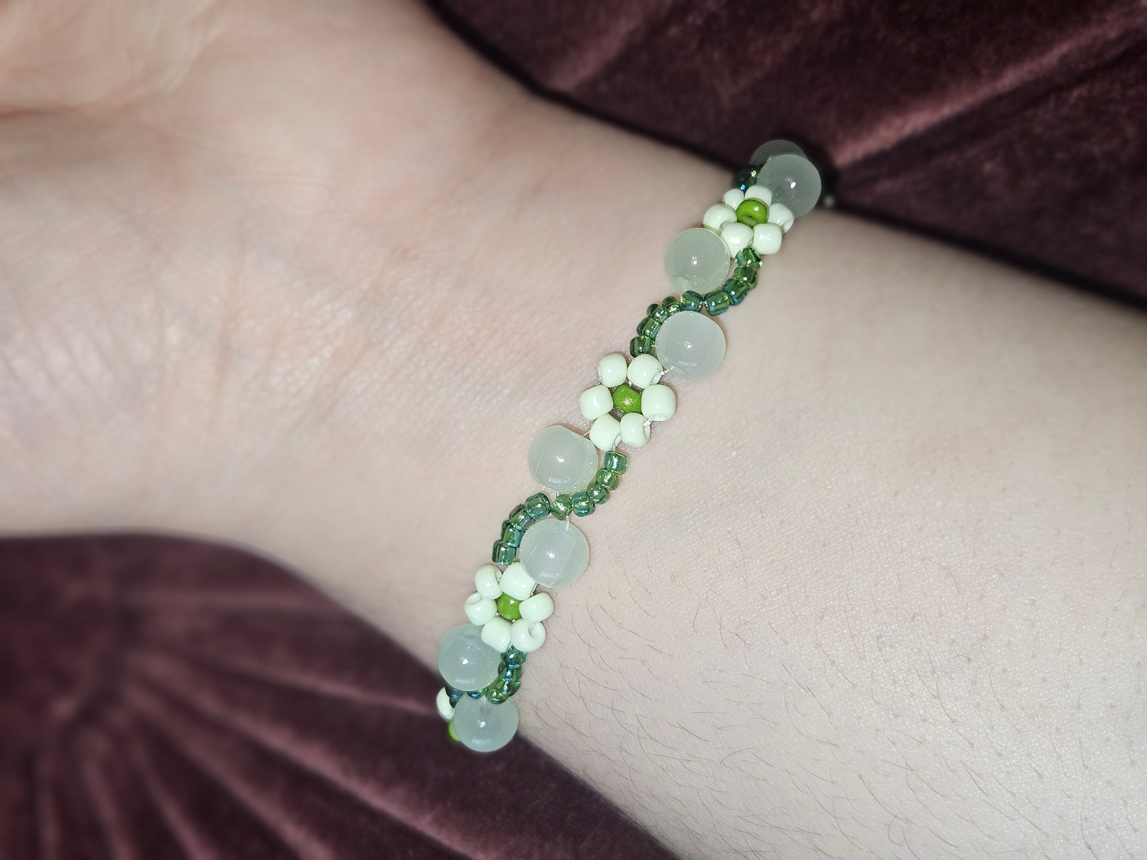Green Daisy