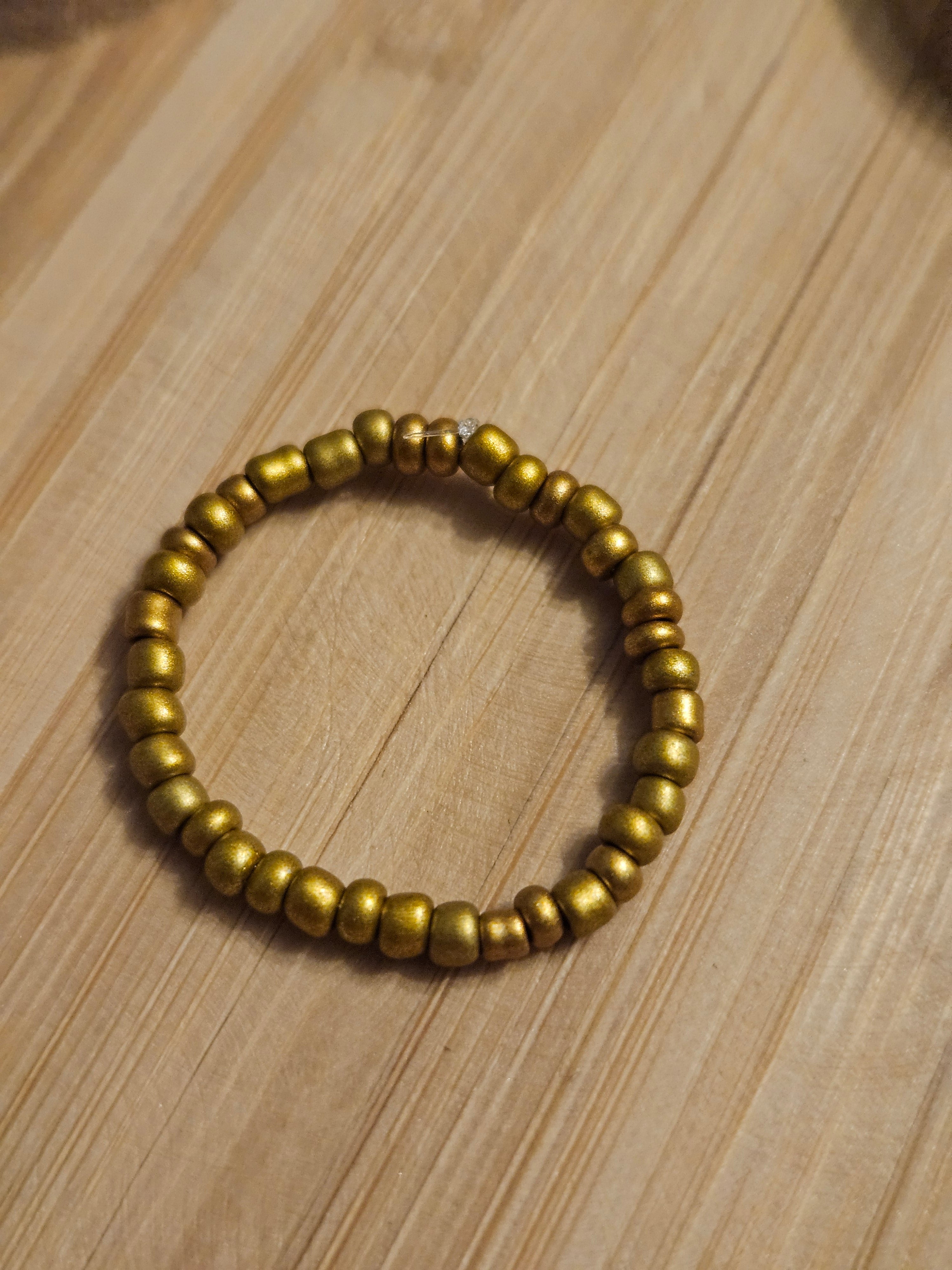 Simple golden ring